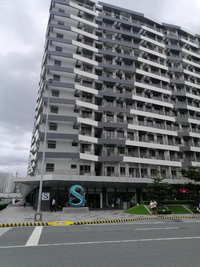 S Residencestower 3 - L&R Staycation Pasay Exterior photo